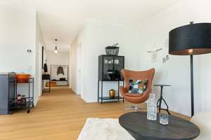 Stadt vor der Tür, Ruhe hinter der Scheibe – Neubau mit Loggia & A+ – Die vollständige Adresse der Immobilie erhältst du vom Anbieter., 22393 Sasel, Hamburg – Vorschaubild 9