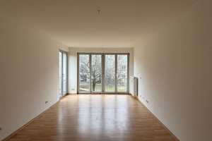 Wohnen in Karow - Familienwohnung sucht neue Mieter! – Pfannschmidtstraße 43, 13125 Berlin – Vorschaubild 1