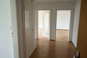 Helle & schöne 2-Zimmer-Wohnung mit Balkon – Altenauer Weg 4, 30419 Burg, Hannover – Vorschaubild 1