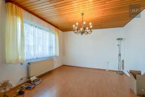 Südausrichtung, großer Garten und viel Platz: Sanierungsbedürftiges Einfamilienhaus in ruhiger Lage! – Mainz – Vorschaubild 7