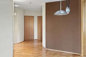 Sehr gepflegte 3,5-Zimmer-Wohnung mit Balkon und Garage in Bochum Langendreer – Die vollständige Adresse der Immobilie erhältst du vom Anbieter., 44892 Langendreer, Bochum – Vorschaubild 8