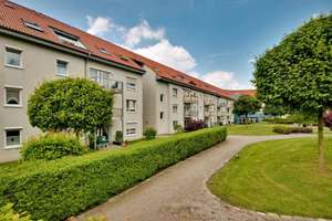 Attraktiv! Günstig geschnittene 2-Zimmer-Wohnung in Seniorenwohnanlage! – Wilhelm-Nieswandt-Allee 132-134, 45326 Altenessen-Nord, Essen – Vorschaubild 2