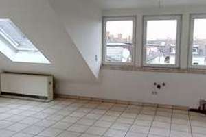 Attraktives 4-Parteienhaus nahe der Hochschule – ideal für Eigennutzer und Kapitalanleger – Kleine Adlerstraße 3, 68199 Neckarau, Mannheim – Vorschaubild 4
