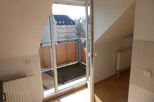 Hoch hinaus ins Dachgeschoss! - Schicke 2-Raum mit EBK und Balkon – Limbacher Str. 57, 9113 Kaßberg, Chemnitz – Vorschaubild 11