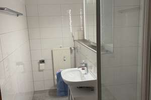 3-Zimmer-Wohnung über den Dächern von Freiburg-Betzenhausen, provisionsfrei, von Privat – 79114 Betzenhausen-Bischofslinde, Freiburg im Breisgau – Vorschaubild 13