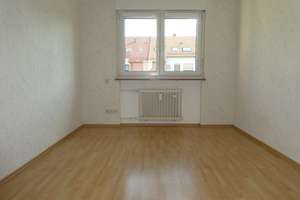 PROVISIONSFREI !
Schöne, gut geschnittene 3- Zimmer-Wohnung in bevorzugter Wohnlage – Württembergstraße 23, 71254 Ditzingen – Vorschaubild 8