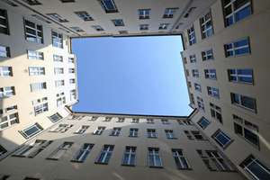 Provisionsfreie Kapitalanlage: Vermietete, kernsanierte Innenhofwohnung in Mitte – Torstraße  220, 10115 Mitte (Ortsteil), Berlin – Vorschaubild 23