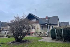 Zweifamilienhaus mit Vollkeller in TOP Lage von Burg – Die vollständige Adresse der Immobilie erhältst du vom Anbieter., 25712 Burg (Dithmarschen) – Vorschaubild 7