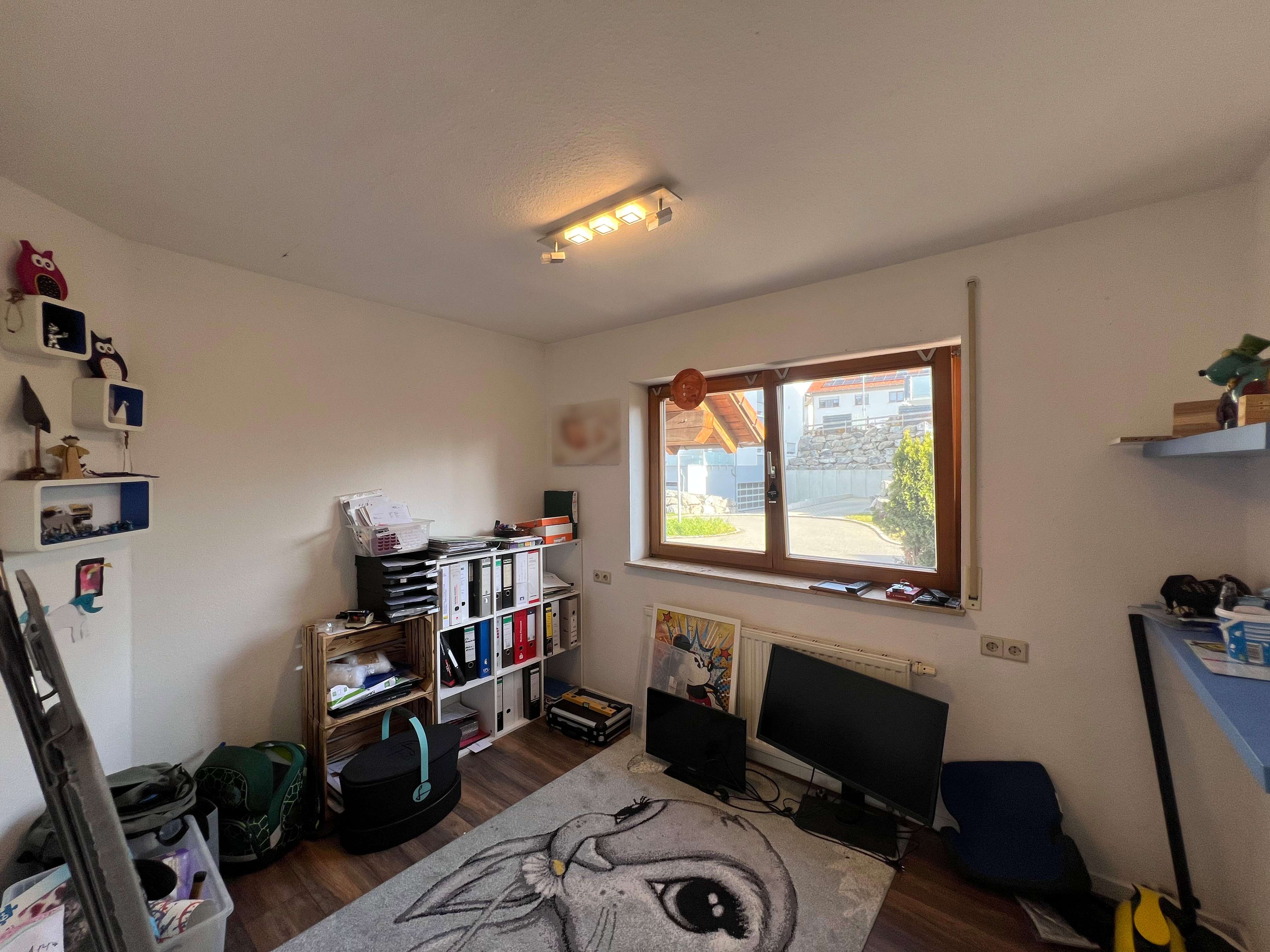 Immobilie in Dunningen - Familientraum in bevorzugter Wohnlage - Charmantes Zweifamilienhaus mit Einliegerwohnung - Bild 22