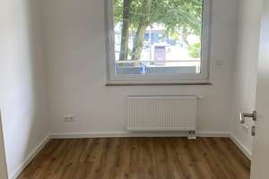 komplett modernisierte 4-Zimmer-Erdgeschoss-Wohnung in energetisch saniertem Mehrfamilienhaus – Bonner Str. 82, 51145 Eil, Köln – Vorschaubild 18
