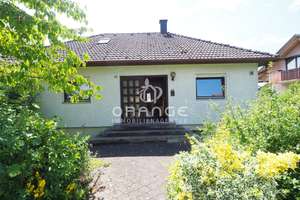 * Charmanter Bungalow in idyllischer Lage – Ihr Rückzugsort mit Potenzial in Haldenwang - OT * – Die vollständige Adresse der Immobilie erhältst du vom Anbieter., 89356 Haldenwang – Vorschaubild 1