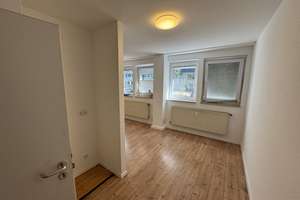 MITTEN DRIN STATT NUR DABEI - WOHNEN IM STUTTGARTER WESTEN – Johannesstraße 37, 70176 Rosenberg, Stuttgart – Vorschaubild 2