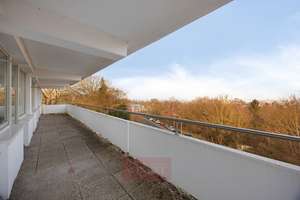 Lichtdurchflutete 3-Zimmerwohnung mit Blick über ganz Bonn oberhalb von Poppelsdorf – Die vollständige Adresse der Immobilie erhältst du vom Anbieter., 53115 Poppelsdorf, Bonn – Vorschaubild 9