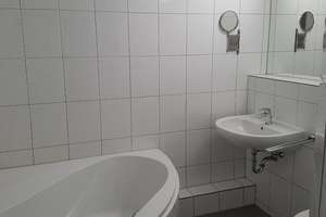 Helle 4-Zimmer-Wohnung inkl. Balkon im 3.OG am Marschiertor / HBF! Garage! – Wallstrasse 15-17, 52064 Marschiertor, Aachen – Vorschaubild 10