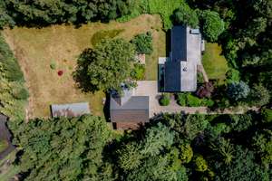 Charmantes Landhaus mit Nebengebäude und Parkgrundstück in idyllischer Wohnlage in Bad Zwischenahn – Die vollständige Adresse der Immobilie erhältst du vom Anbieter., 26160 Bad Zwischenahn – Vorschaubild 5