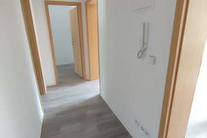 Gemütliche 3- Zimmer- Wohnung mit Balkon – Hans- Löscher- Str. 12, 39108 Stadtfeld Ost, Magdeburg – Vorschaubild 2