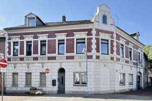 3-Zimmer-Wohnung mit Stellplatz in Duisburg – Schulstraße 11, 47198 Alt-Homberg, Duisburg – Vorschaubild 1