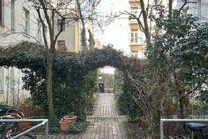 Vollmöblierte Altbauwohnung nahe TU Berlin & Spree – mit hohen Decken & Premium-Ausstattung – Guerickestraße 41, 10587 Charlottenburg, Berlin – Vorschaubild 10