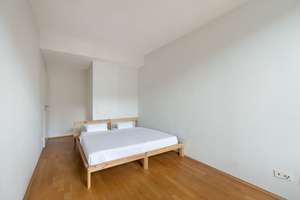 City-Home: Parkett, hohe Decken & Aufzug mitten in Pempelfort (WE10) – Die vollständige Adresse der Immobilie erhältst du vom Anbieter., 40477 Pempelfort, Düsseldorf – Vorschaubild 5