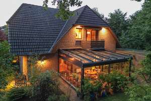 Familienfreundliches Einfamilienhaus in bester Lage von Norderstedt – Die vollständige Adresse der Immobilie erhältst du vom Anbieter., 22846 Norderstedt – Vorschaubild 1