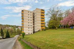 Erstbezug nach Sanierung - Bezugsfreie 3-Zimmer Wohnung in grüner Lage von Wuppertal – Die vollständige Adresse der Immobilie erhältst du vom Anbieter., 42117 Elberfeld, Wuppertal – Vorschaubild 17