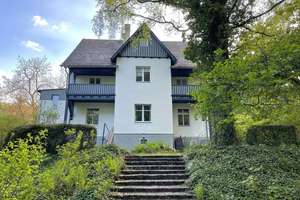 Mehrgenerationshaus mit 3 Wohneinheiten, Garten, Park, einmaliger Taunusblick auch ideal für Pension – Die vollständige Adresse der Immobilie erhältst du vom Anbieter., 65529 Waldems – Vorschaubild 1