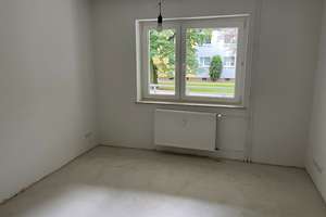 Im Wasserkamp 15, E L - Modernisierte 3-Zimmer-Wohnung im Erdgeschoss mit Loggia und viel Stauraum! – Im Wasserkamp 15, 38120 Weststadt, Braunschweig – Vorschaubild 6
