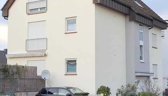 Bild von 4 Parteienhaus auf kleinem Grundstück
in gutem gepflegten Zustand in Darmstadt/Wixhausen