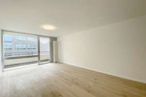 Ganz neu renovierte 1 Zi.-Whg. mit Balkon und Einbauküche direkt an der "Macherei" in Berg am Laim – Die vollständige Adresse der Immobilie erhältst du vom Anbieter., 81673 Echarding, München – Vorschaubild 1