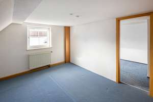 Familienfreundliches Einfamilienhaus mit Kamin, Doppelgarage und großem Garten – Die vollständige Adresse der Immobilie erhältst du vom Anbieter., 89312 Günzburg – Vorschaubild 23