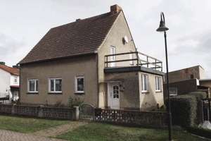 WOHNHAUS m. schönem GRUNDSTÜCK ! – Konsumstraße 8, 39356 Belsdorf – Vorschaubild 1