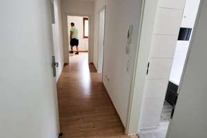 Renovierte 2-Zimmer-Wohnung in Augsburg-Lechhausen – Ernst-Moritz-Arndt-Straße 23-25, 86167 Lechhausen-West, Augsburg – Vorschaubild 4