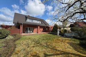 Vielseitiges Wohnjuwel: Haus mit zwei Einliegerwohnungen, Vollkeller & geräumiger Doppelgarage & Ca – Die vollständige Adresse der Immobilie erhältst du vom Anbieter., 38446 Reislingen, Wolfsburg – Vorschaubild 7