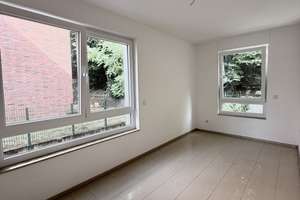 Stilvoll modernisiert: 4-Zimmer-Wohnung in Düsseldorf-Unterbach – 40627 Unterbach, Düsseldorf – Vorschaubild 6