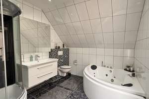Einfach nur einziehen und wohlfühlen! Top sanierte 5- Zimmerwohnung mit großer Garage in GE-Erle! – St. Barbara Strasse 14, 45891 Erle, Gelsenkirchen – Vorschaubild 11