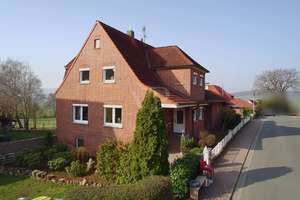Idyllisches, exklusives Wohnen mit Blick über Pferdekoppeln, auf den bewaldeten Bückeberg – Die vollständige Adresse der Immobilie erhältst du vom Anbieter., 31552 Apelern – Vorschaubild 48