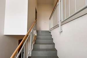 Wohnen auf zwei Ebenen – Maisonette mit sonniger Dachterrasse. – Die vollständige Adresse der Immobilie erhältst du vom Anbieter., 40668 Meerbusch – Vorschaubild 12