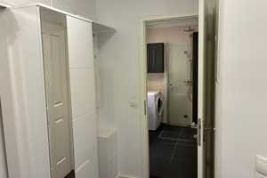 Stilvolle 2-Raum-Dachgeschosswohnung mit geh. Innenausstattung mit Balkon und EBK – Karolingerplatz 12, 14052 Berlin – Vorschaubild 11