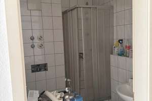 1,5-Zimmer-Wohnung in der Karlsruher Innenstadt-West – Die vollständige Adresse der Immobilie erhältst du vom Anbieter., 76133 Innenstadt-West, Karlsruhe – Vorschaubild 3
