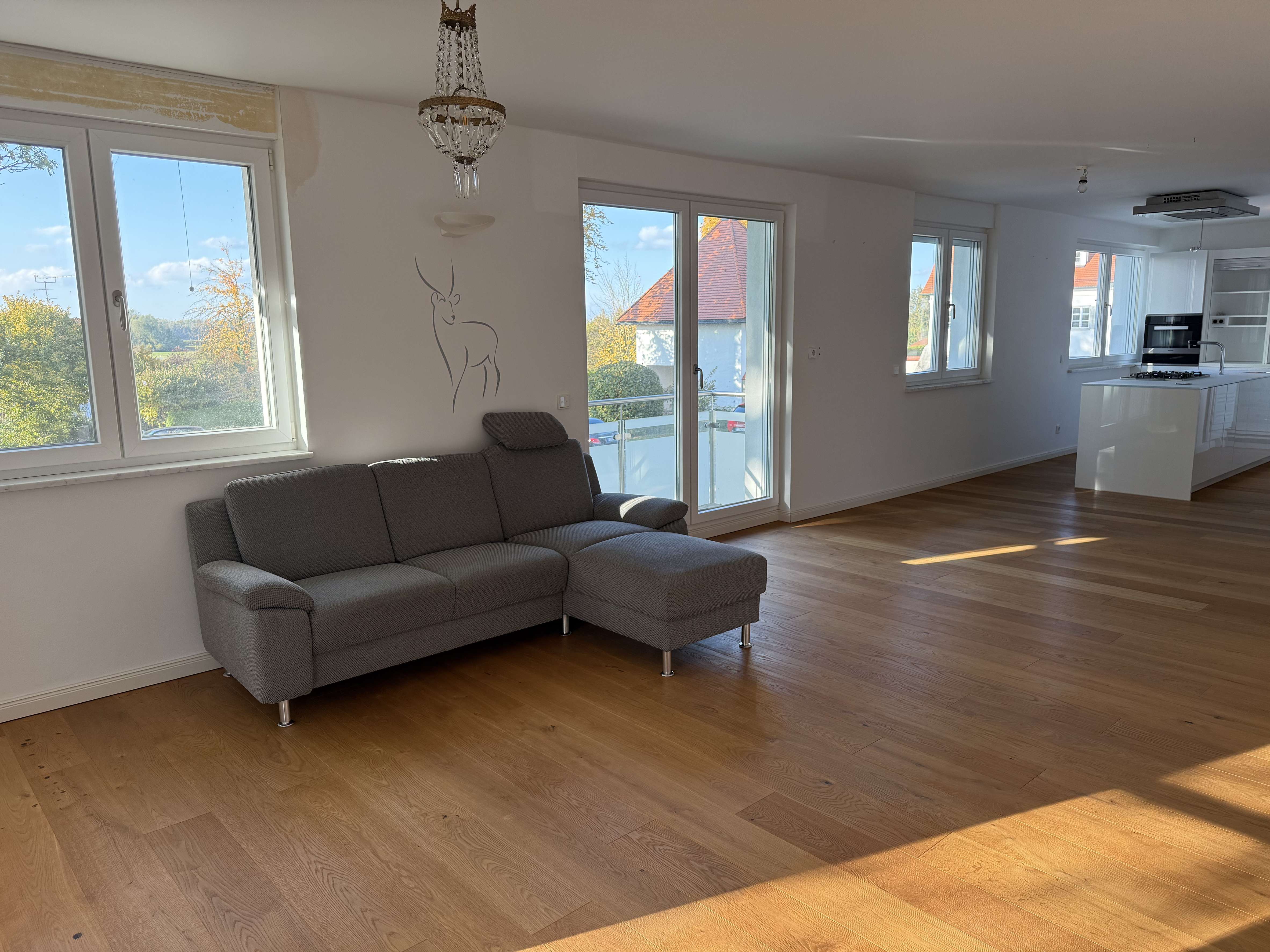 Immobilie in Grabenstätt - Chiemseenähe! Exklusive 3-Zimmer-Wohnung mit Bergblick und großer Terrasse - Bild 12