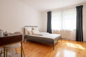 Gepflegte 2-Zimmer-Wohnung mit eigenem Gartenanteil nebst Terrasse und Einbauküche in Wuppertal – Die vollständige Adresse der Immobilie erhältst du vom Anbieter., 42327 Vohwinkel, Wuppertal – Vorschaubild 10