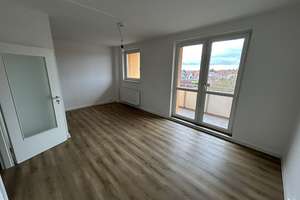 Modern, mit Aufzug und großem Balkon! 3-Zimmer-Wohnung sucht Sie! – Astonstraße 52, 39116 Sudenburg, Magdeburg – Vorschaubild 2