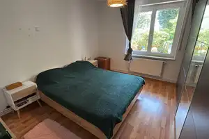 Geschmackvolle 2-Zimmer-EG-Wohnung mit Einbauküche in Schwalbach am Taunus – Spechtstr. 11, 65824 Main-Taunus-Kreis – Vorschaubild 10