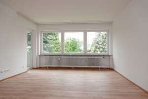 Großzügige & helle 3-Zimmer-Wohnung mit Balkon in guter Wohnlage