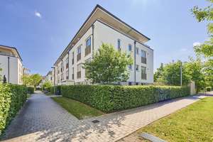 Zwei Dachterrassen. Zwei Bäder. Ein außergewöhnliches Zuhause. – 81737 Altperlach, München – Vorschaubild 11