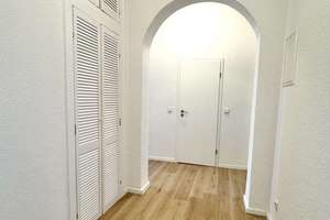 *Modern und Stilvoll* hochwertige Einbauküche und Balkon - Stellplatz mögl. – Keplerstraße 4, 39104 Altstadt, Magdeburg – Vorschaubild 8