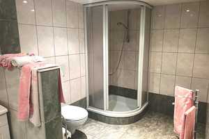 WOHNEN AUF EINER EBEN! Elegantes Wohnerlebnis im Grünen – gepflegtes Einfamilienhaus im Bungalowstil – Berlin – Vorschaubild 9