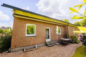 Umgeben von Grün! – 5-Zimmer-Bungalow mit Doppelgarage – Die vollständige Adresse der Immobilie erhältst du vom Anbieter., 33659 Senne, Bielefeld – Vorschaubild 18