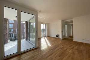 Uferblick - Leben direkt am Wasser - Großzügig geschnittene 3-Zimmer-Wohnung in exquisiter Lage – Julienne-Trouet-Platz 37, 30453 Hannover – Vorschaubild 6