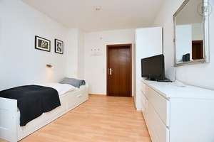 Voll möbliertes Apartment in toller Lage in Stuttgart West – Die vollständige Adresse der Immobilie erhältst du vom Anbieter., 70193 Hölderlinplatz, Stuttgart – Vorschaubild 2